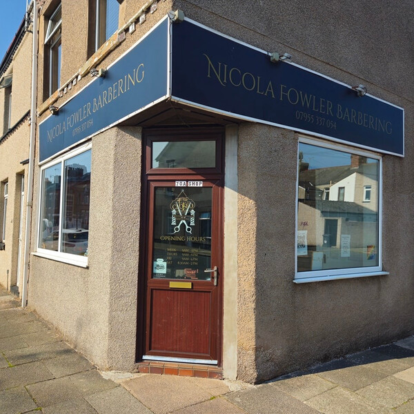 Nicolafowlerbarberingbusiness