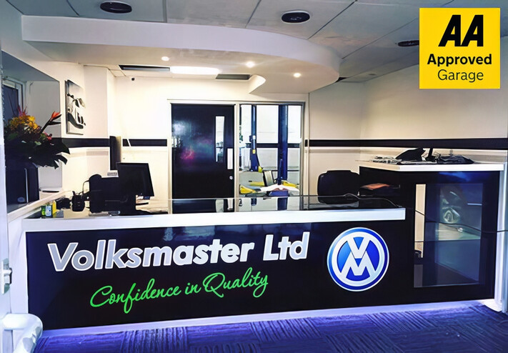 Volksmaster Bury